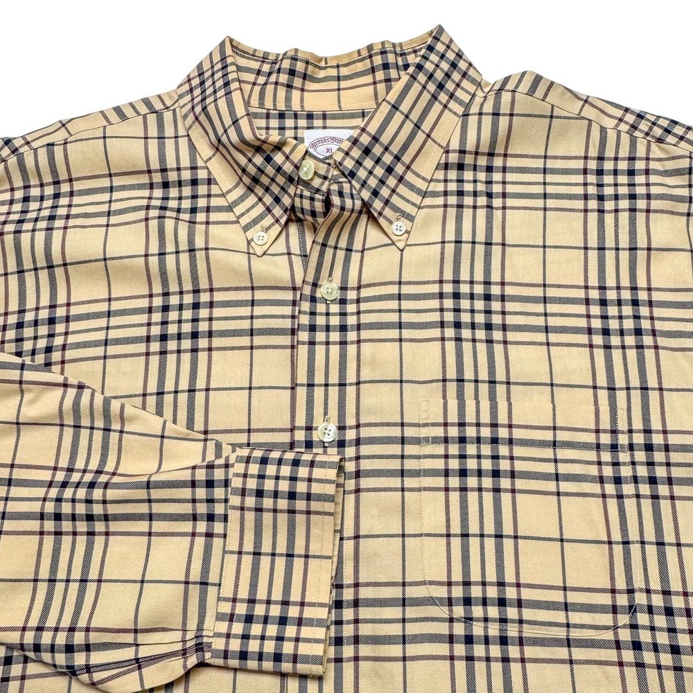 Brooks Brothers 346 Shirt Mens XL Beige Plaid Button Down Non Iron Cotton Preppy